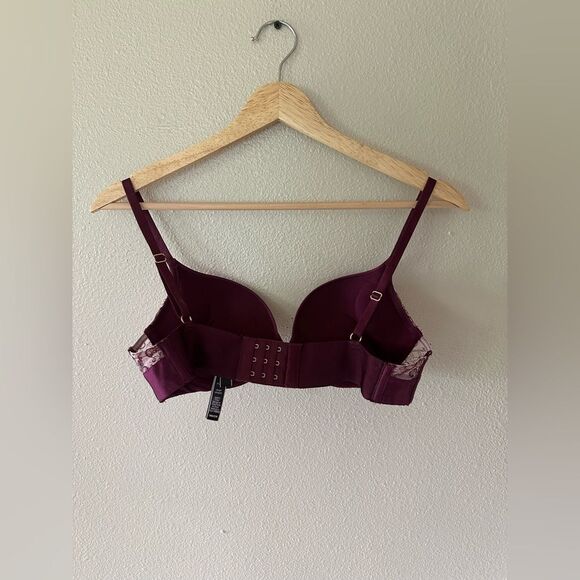 Victoria’s Secret Very Sexy Plunge Push Up Bra Burgundy Embroidered Size 34B - Picture 6 of 7